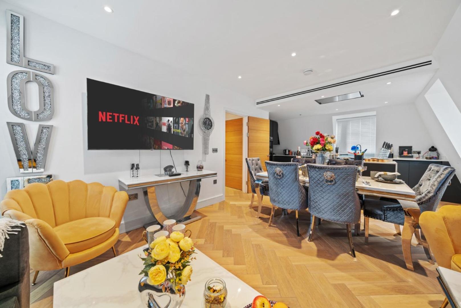 Marble Arch Penthouses With Skyline Views 런던 외부 사진