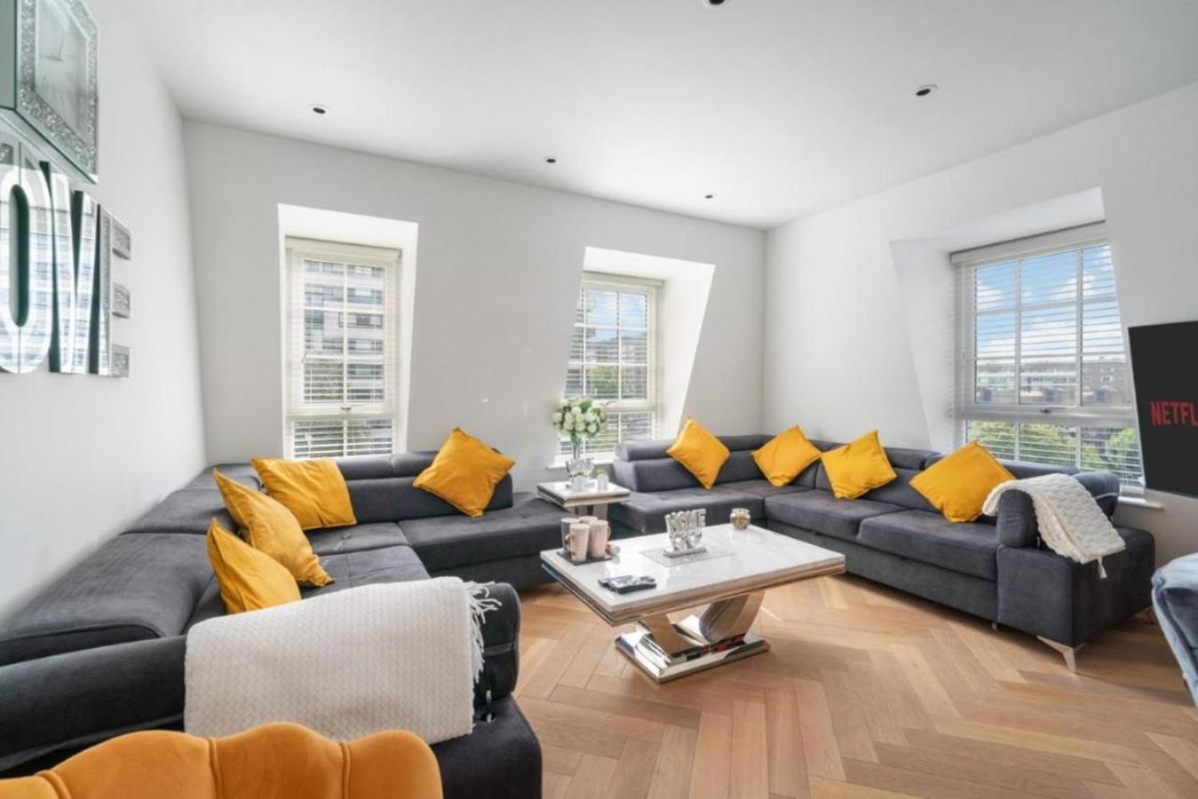 Marble Arch Penthouses With Skyline Views 런던 외부 사진