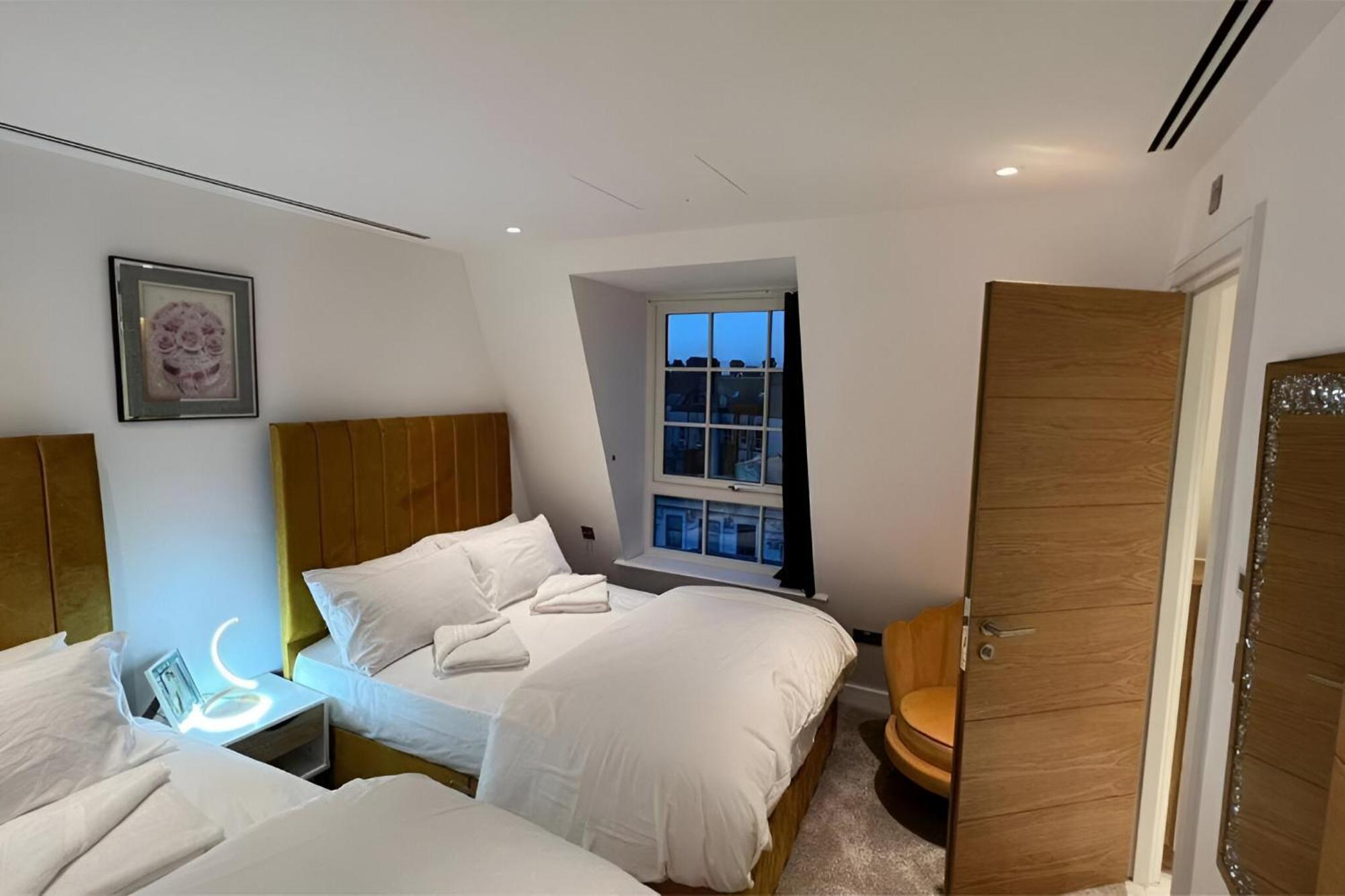 Marble Arch Penthouses With Skyline Views 런던 외부 사진