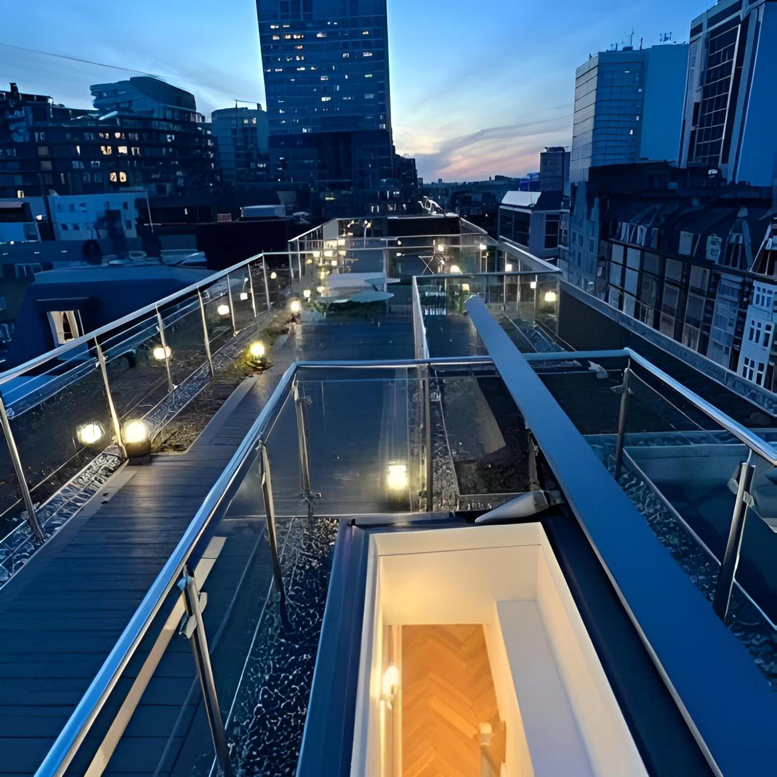 Marble Arch Penthouses With Skyline Views 런던 외부 사진