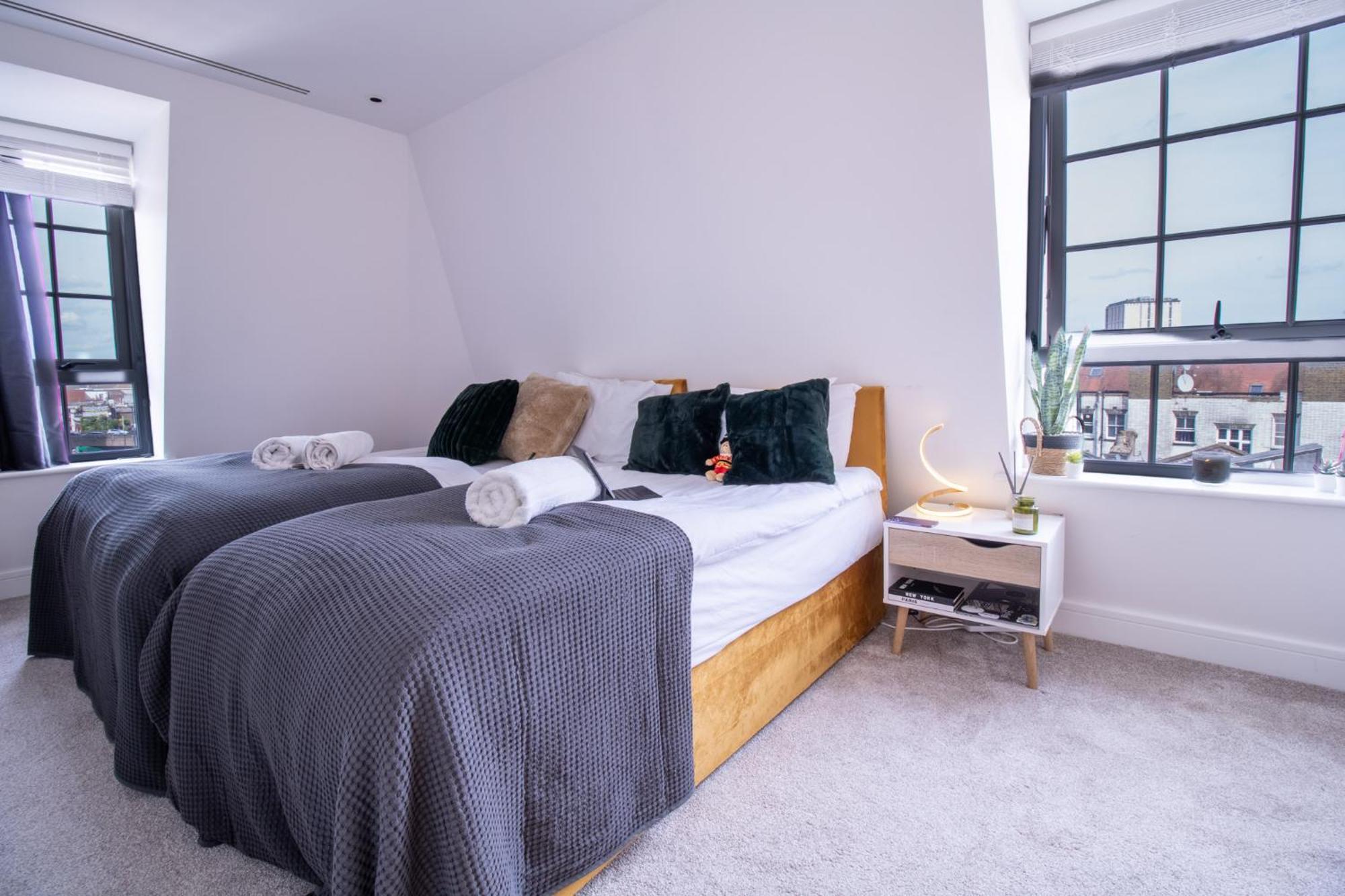 Marble Arch Penthouses With Skyline Views 런던 외부 사진