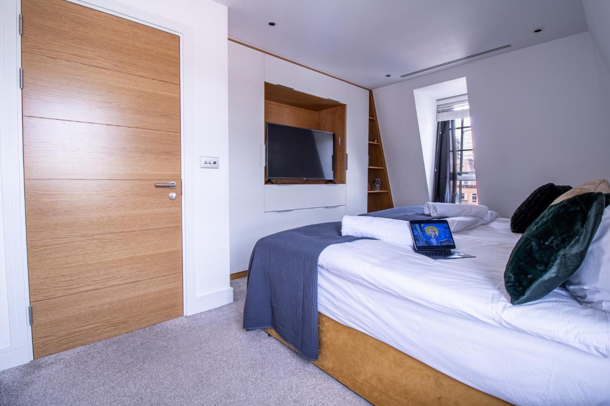 Marble Arch Penthouses With Skyline Views 런던 외부 사진